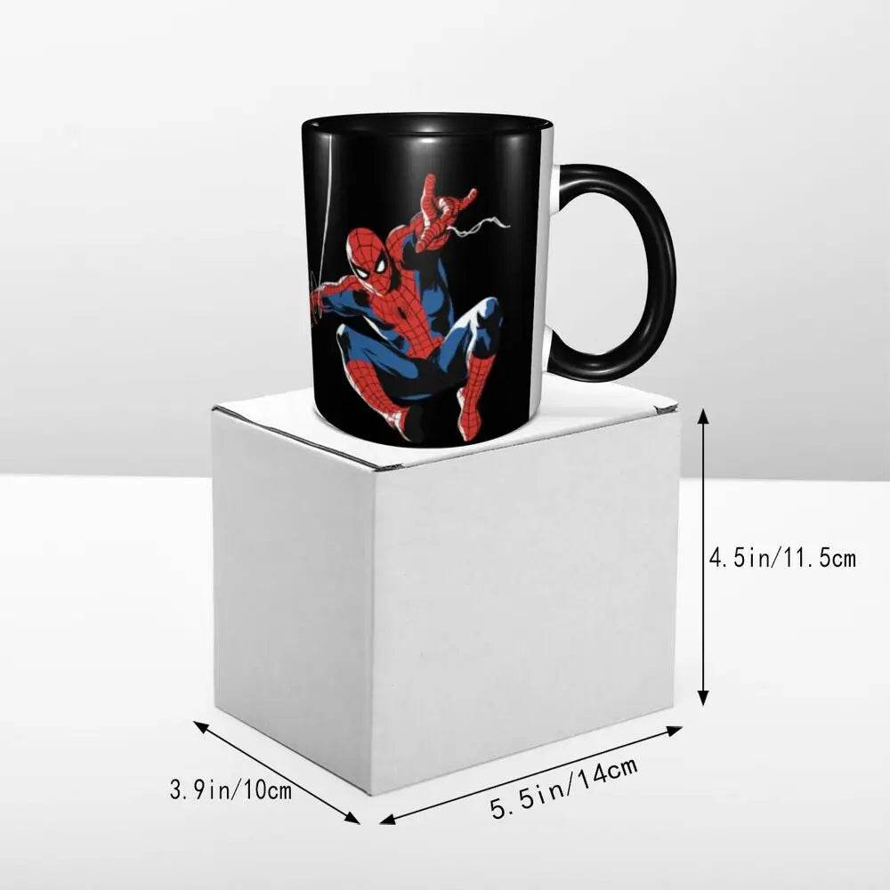 Mug Spider-Man sur une Toile