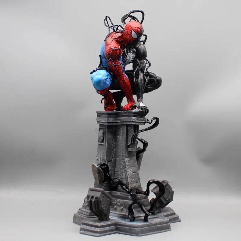 Figurine de Collection Spider-Man et Symbiote